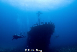 Divers on the wreck of Fishing boat, Beqa Lagoon, Viti Le... by Robin Nagy 